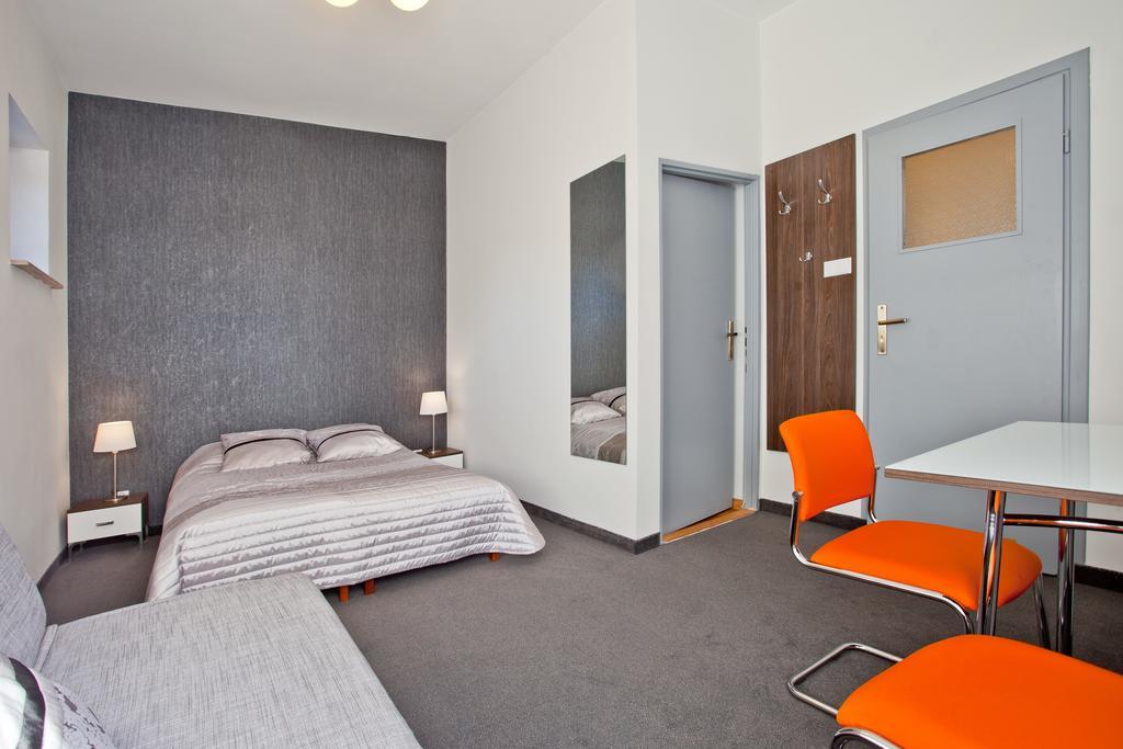 Urocza Art Pensjonat Krynica-Zdrój Habitación foto